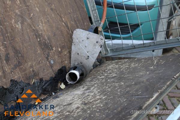 Dakdekkers gasbrander voor bitumen werkzaamheden in Flevoland Dakdekkers gasbrander voor bitumen werkzaamheden in Flevoland